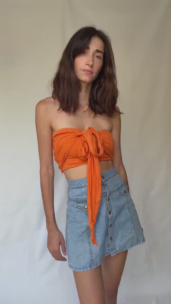 Vintage orange crop top, linen, elasticized bust, back zipper, adjustable straps, coastal grandmother, US M, casual picnic