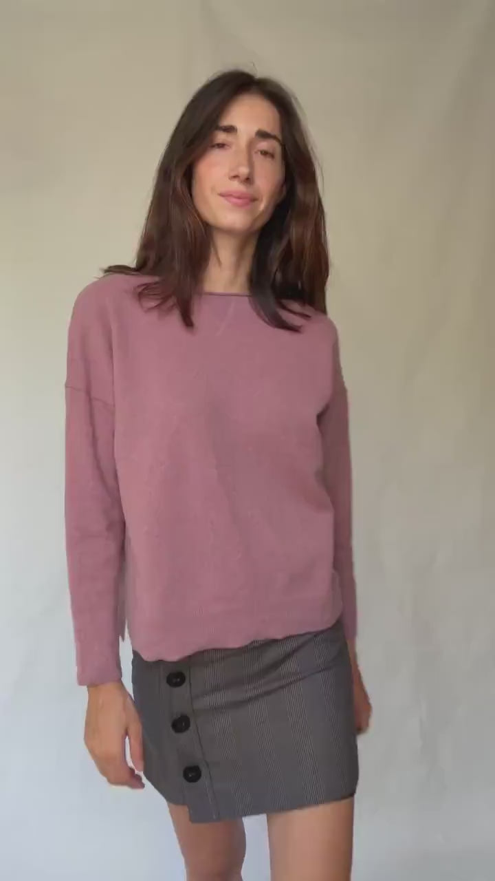 Massimo Dutti dusty pink jumper, wool cashmere blend feel, relaxed fit, ribbed cuffs and hem, minimalist chic, Size M, everyday comfort