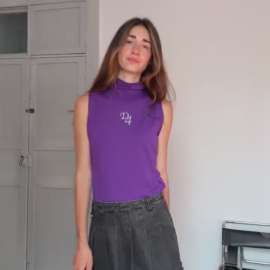 Y2K Purple Rhinestone Turtleneck Top – Vintage Division 4 Sleeveless Camisole – Made in Spain, Size L