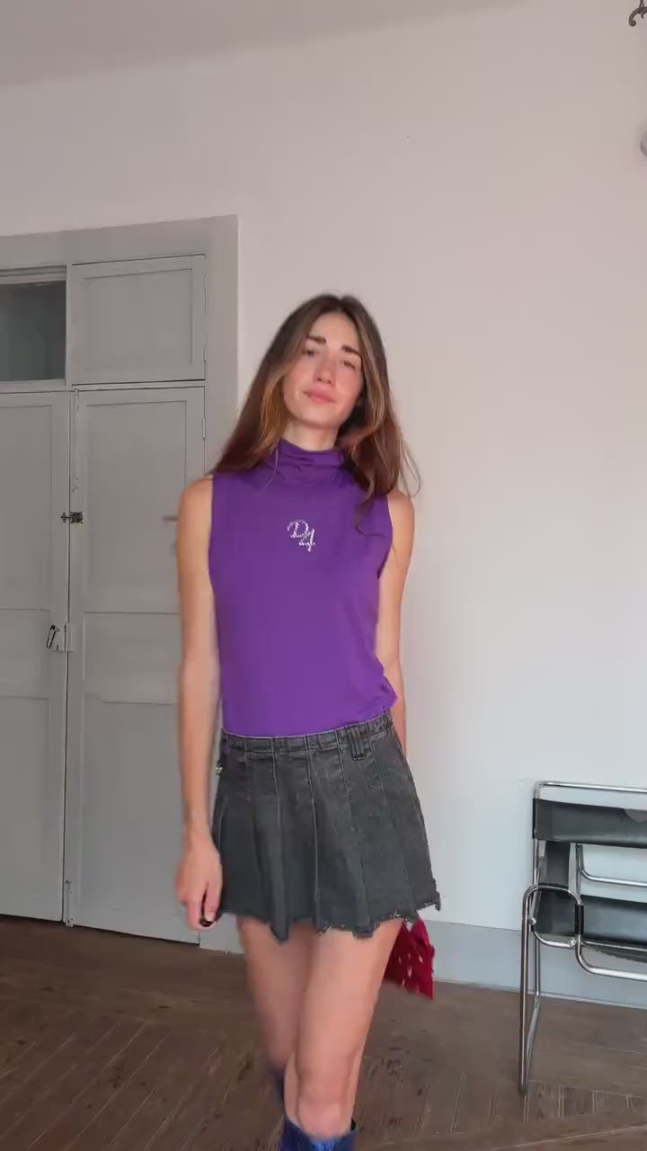 Y2K Purple Rhinestone Turtleneck Top – Vintage Division 4 Sleeveless Camisole – Made in Spain, Size L