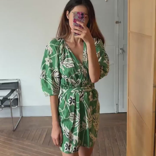 Vintage Green Floral Cotton Wrap Dress – Puff Sleeves Summer Mini with Tie Waist, Size M