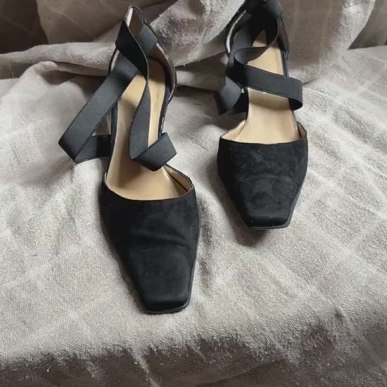 Vintage black low pumps, Rouje aesthetic black pointed toe high heels, Comfortable large size woman shoe, designer heels by Paul Noyen, 40.5