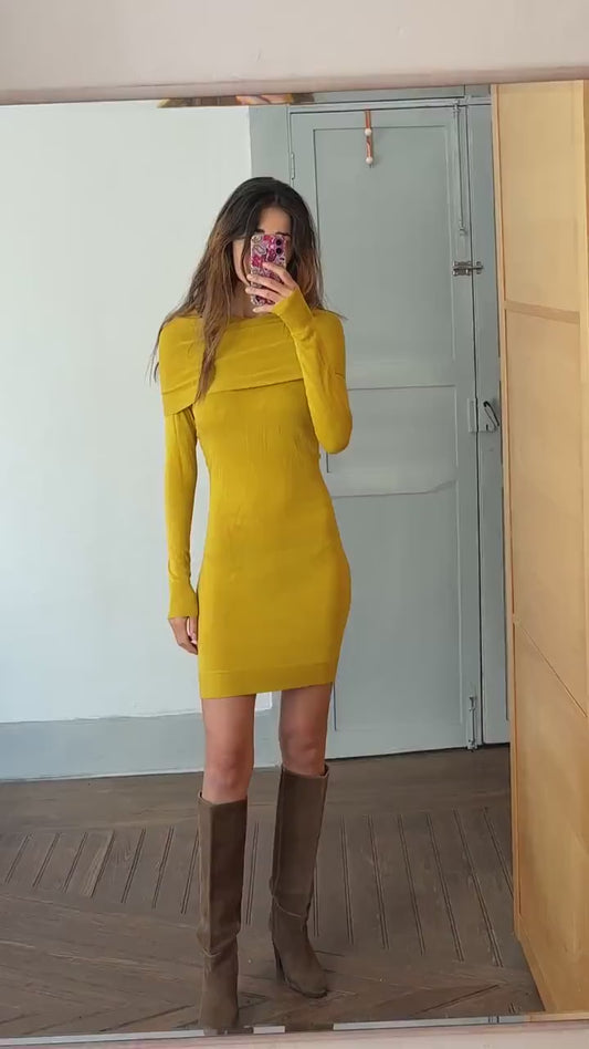 Vintage yellow Guess by Marciano dress stretchy curve-hugging bodycon long sleeve, Size S