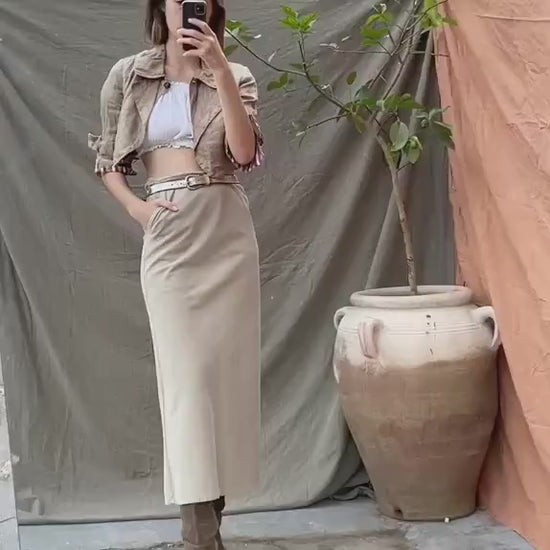 Vintage Daniel Hechter Paris Brown Cropped Linen-Feel Jacket, Tan elegant summer blazer, French vintage designer clothign for women