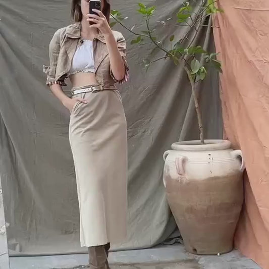 Vintage Daniel Hechter Paris Brown Cropped Linen-Feel Jacket, Tan elegant summer blazer, French vintage designer clothign for women