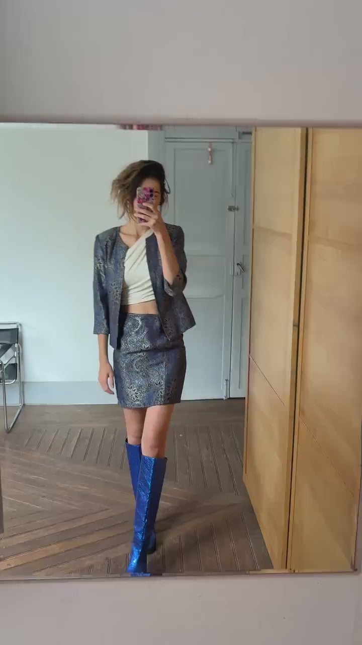 Vintage Alain Manoukian Skirt and Jacket Set – 90s Blue Metallic Paisley feminine suit set, Y2K aesthetic retro outfit