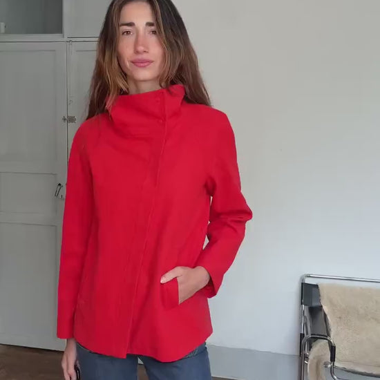 Vintage Benetton red wool coat – bright statement outerwear, size EU 38/FR 38/US 6, high collar, minimalist zip, 2000s style