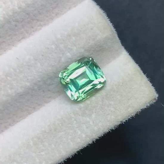 Vintage Bubblegum Pink Blouse - Feminine Button-Down - Casual Chic barbiecore outfit