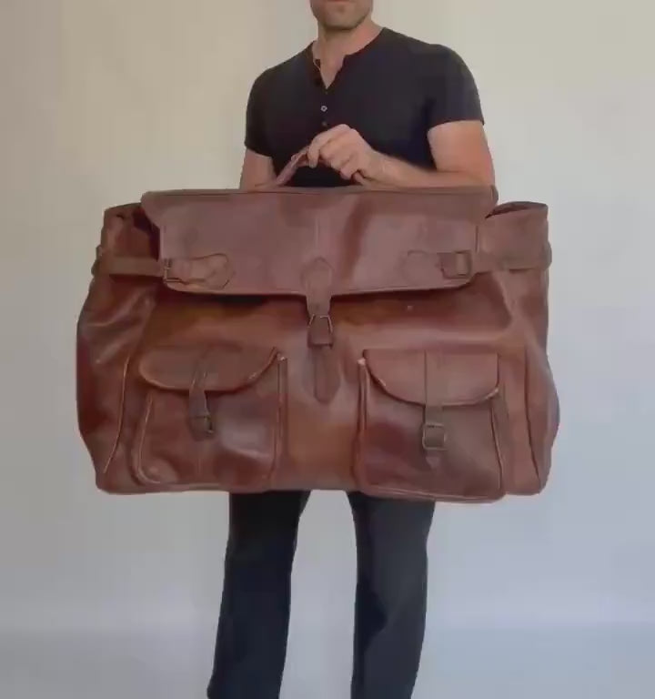 Oversized vintage leather travel bag – 66x40x30cm – distressed patina – large weekender holdall – real leather with lined interior