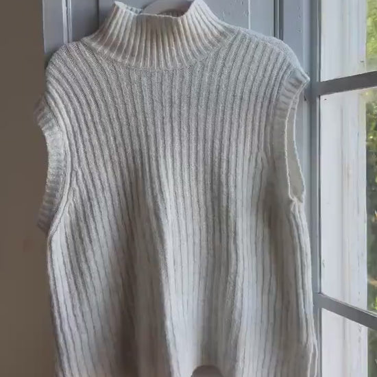 Sleeveless Knit Jumper, Alpaca Blend Cream Sweater Vest, Minimal Chic Womens knitwear, M - L