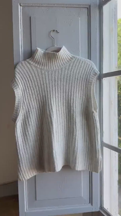 Sleeveless Knit Jumper, Alpaca Blend Cream Sweater Vest, Minimal Chic Womens knitwear, M - L
