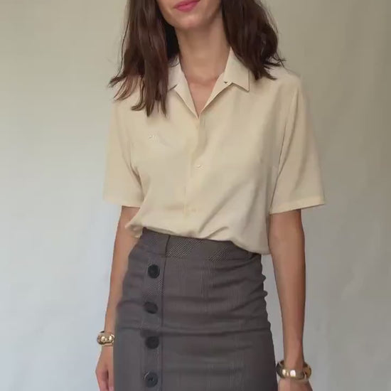 Vintage Burberry London light blouse, cotton feel, relaxed fit, button, down, minimalist classic, US L, office versatile