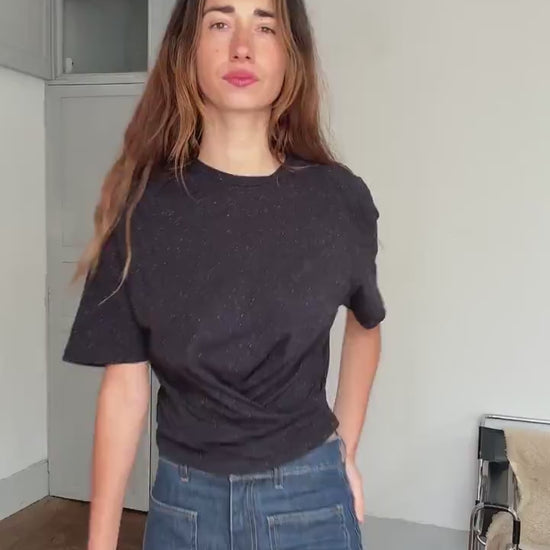 Black speckled cotton t-shirt, twist detail, casual streetwear, Rooney Mara vibe, US XS, daytime chic
