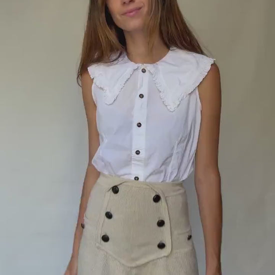 Ganni white ruffle collar blouse with flared shoulders and brown buttons – sleeveless cotton feel top US M cottagecore preppy vibe