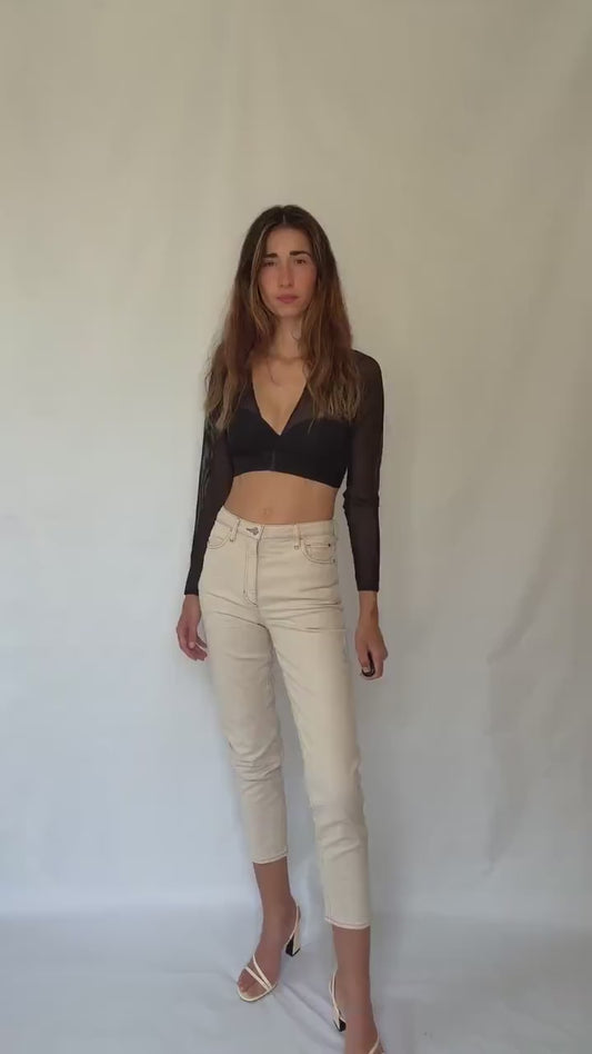 Vintage Guess off-white mom US size 2 fit,  jeans with zipper fly – high rise tapered ankle fit, cotton feel, 90s minimal casual streetwear